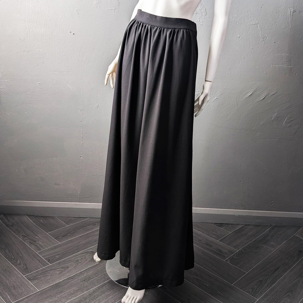70s Crepe Maxi Skirt by Dereta London, Size Medium