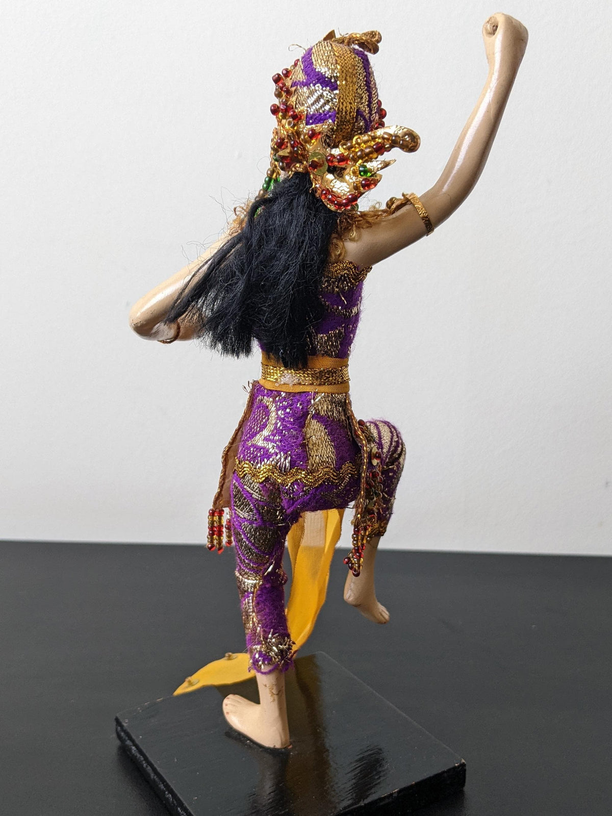 Vintage 60s Thai Temple Dancer Figurine, Traditional Lakhon Nai Costume