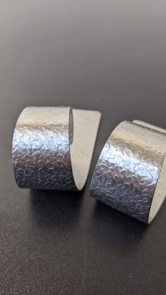 Pair of Vintage Modernist Napkin Rings, Plated Spiral Serviette Holders