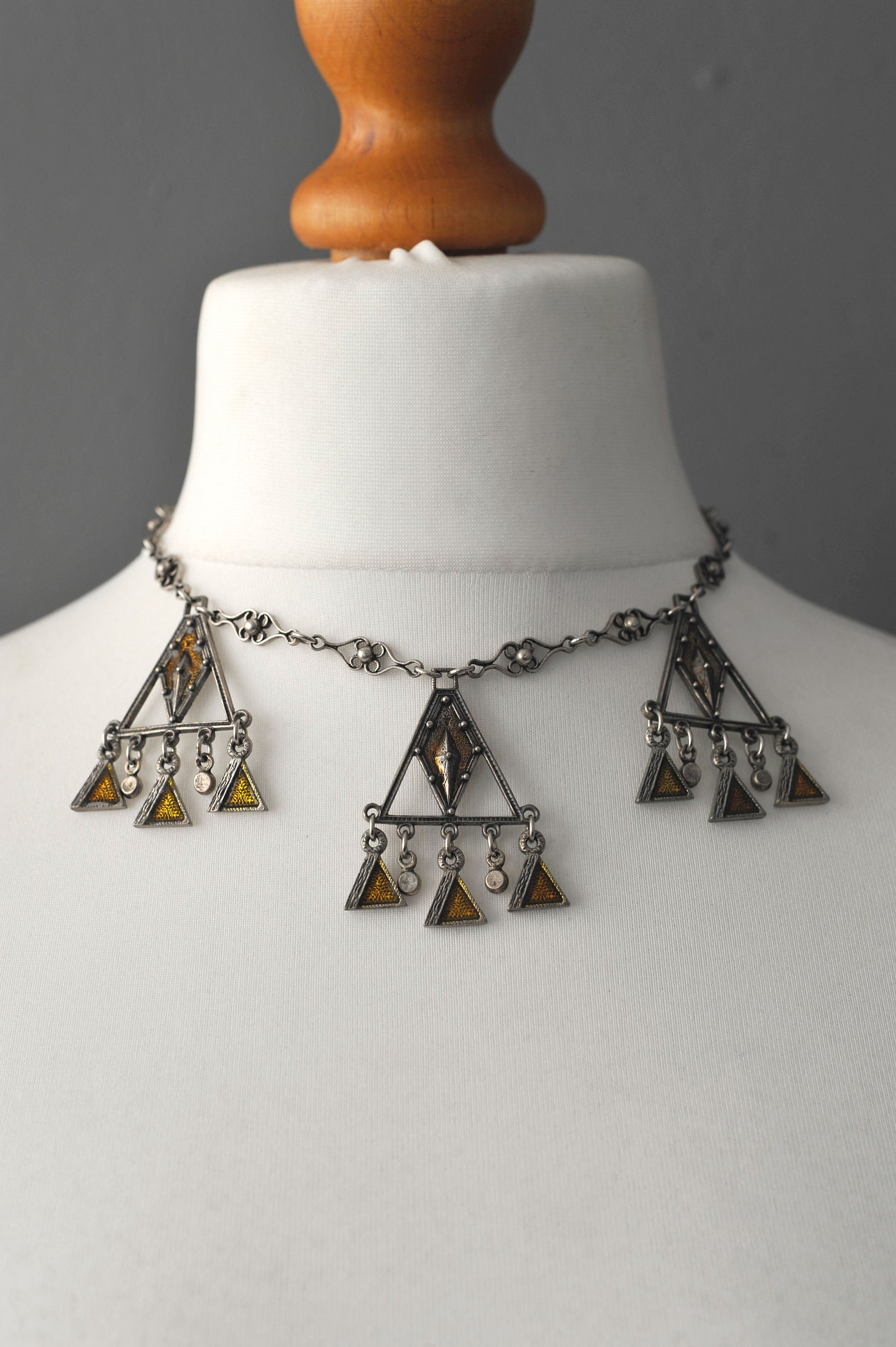 70s French DLH Depose Triangle Enamel Necklace, Modernist Brutalist Choker
