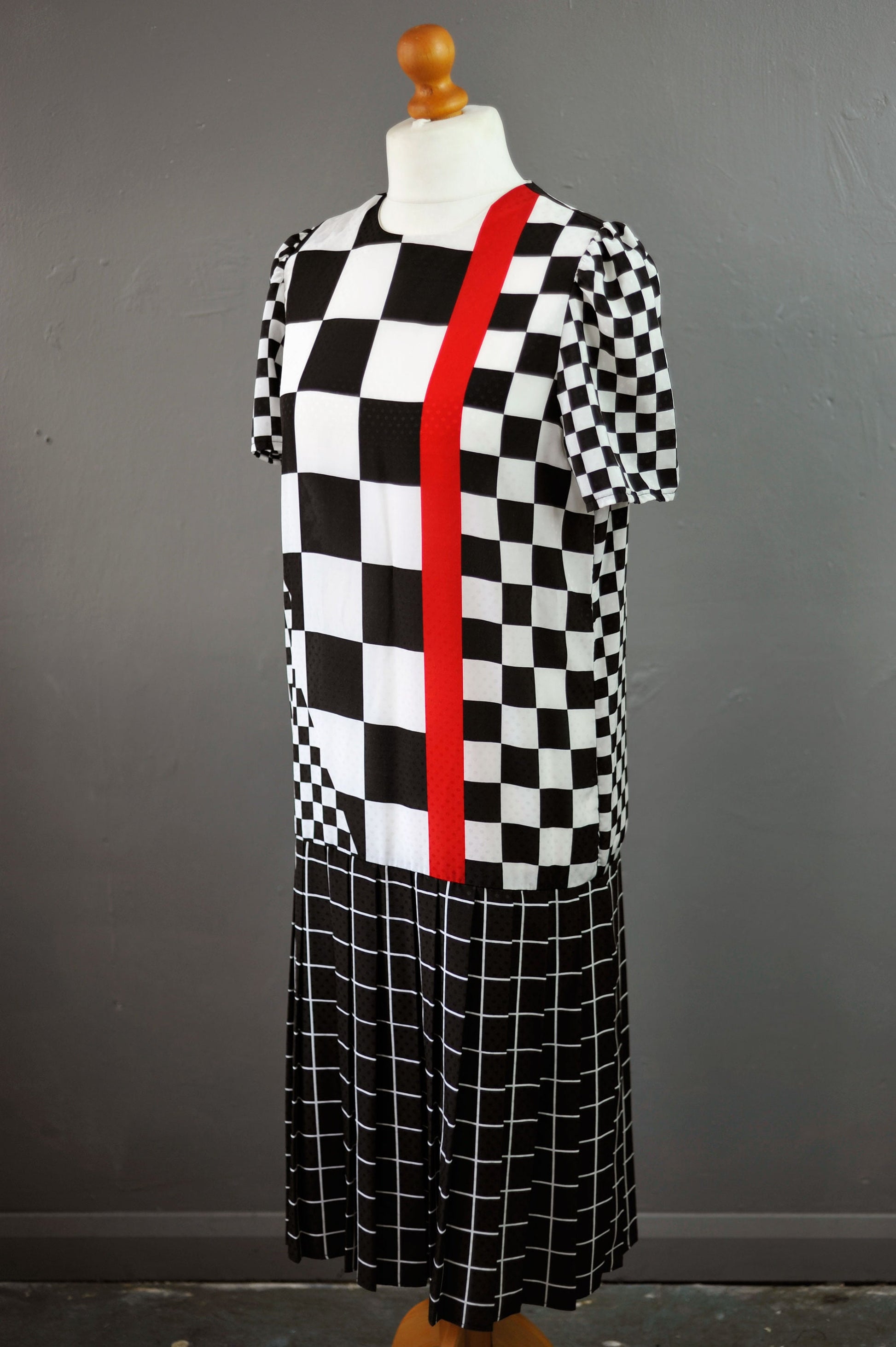 80s Grand Prix Checkered Dress with Pleated Drop Waist, Racing Checks, Size Medium