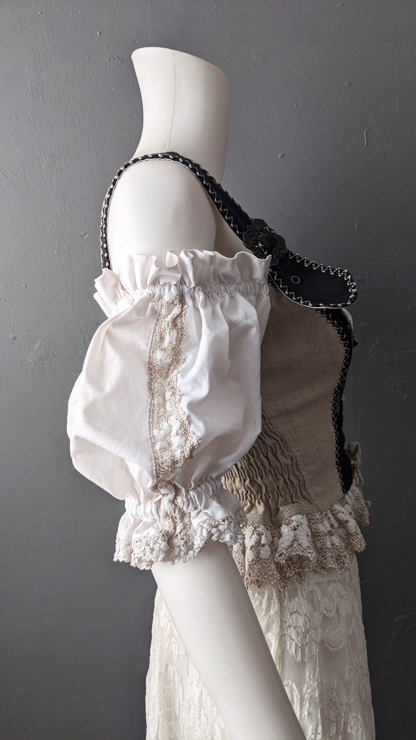 Linen Dirndl Corsage by Landhaus C&A Naturally, Trachtenmieder, German Folk Costume, Size Small
