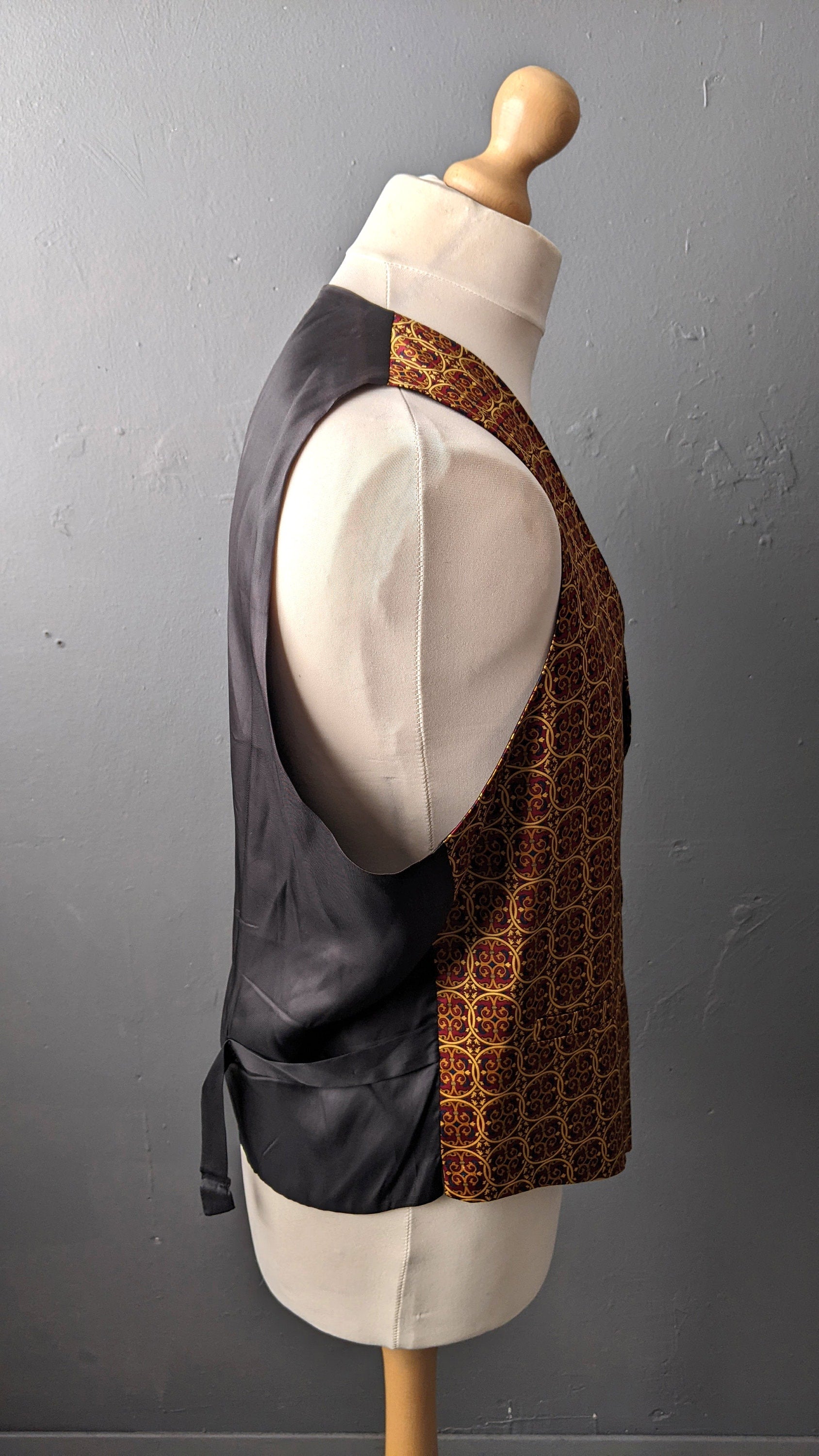 Vintage Mens Silk Waistcoat by Past Times, Pugin Gothic Revival Grooms Vest, Size Large