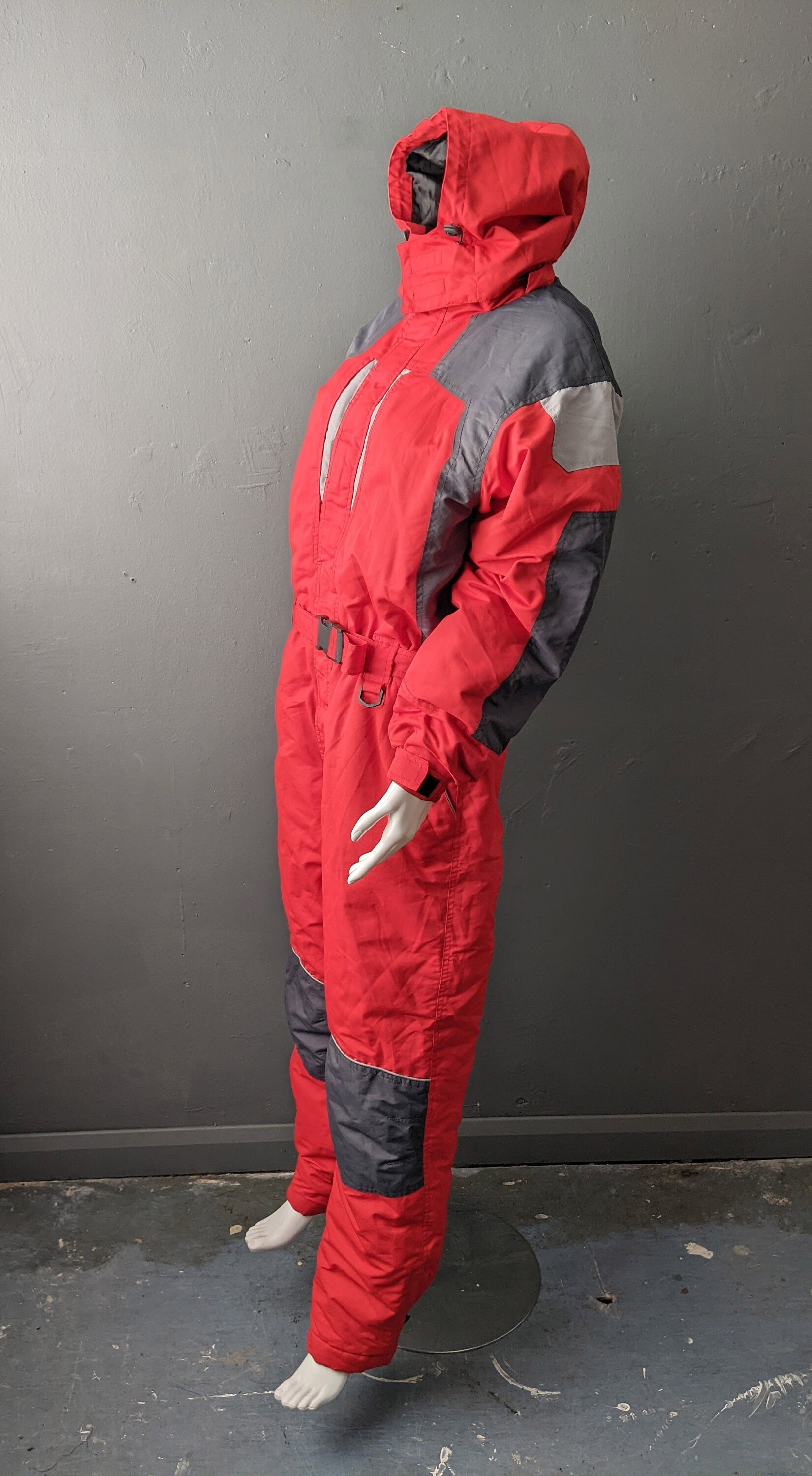 Vintage Ski Suit, Y2K One Piece Snow Jumpsuit, Retro Winter Sports Snowboarding M L